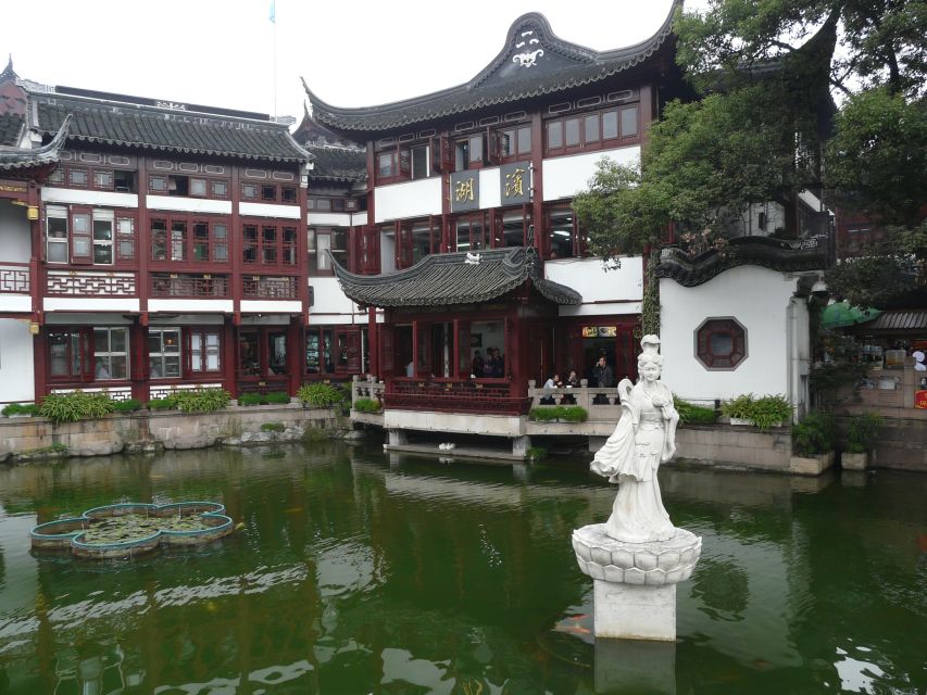 Shanghai: Private Walking Tour with a Local - Key Things To Know Before You Book