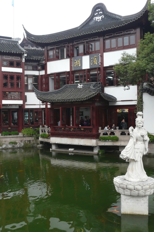 Shanghai: Private Walking Tour with a Local - Street Art, Courtyards, Cafés, And Local Advice