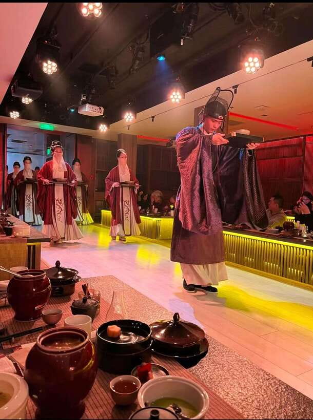 Shanghai: Royal Banquet with Chinese Cultural Performance - A Banquet Built Around Han-Style Food