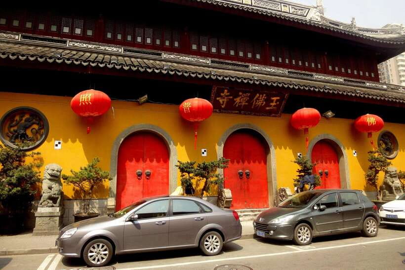 Shanghai: Top 5 Highlights All Inclusive Private Day Tour - The Bund: Shanghai’s classic closing view
