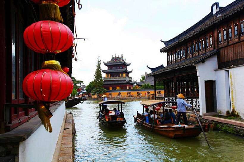 Shanghai: Zhujiajiao Private Tour w/ Boat Ride & Garden - Who should book this Zhujiajiao tour?