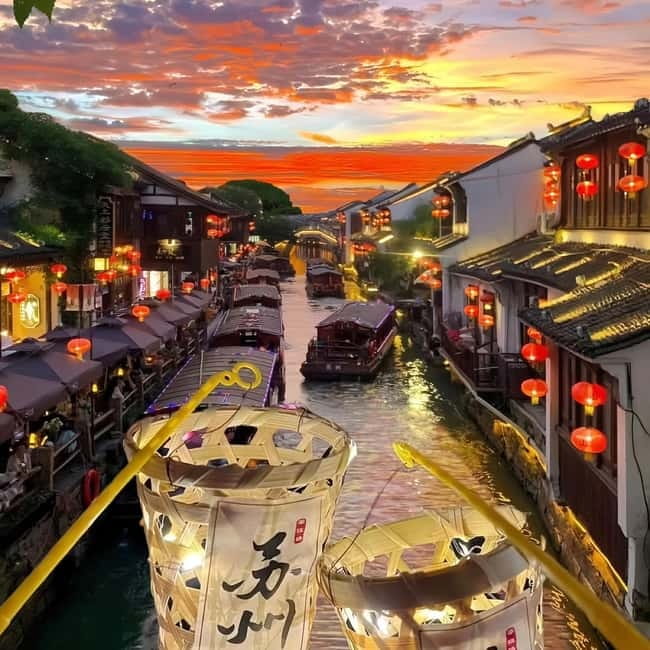 Shanghai: Zhujiajiao Water Town Private Tour with Boat Ride - Kezhi Garden And Hexin Garden