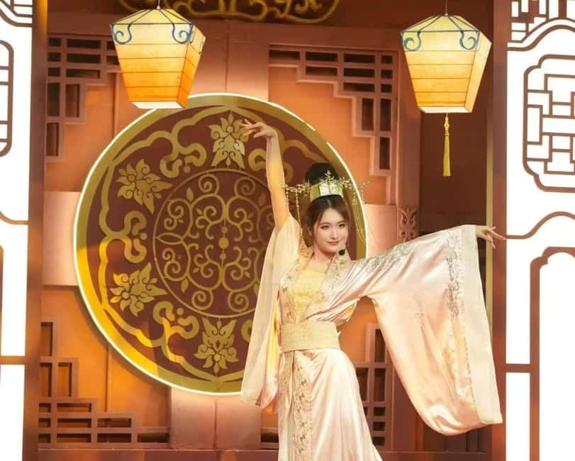 Shenzhen: Immersive Tang Dynasty Banquet Show - Practical details that affect the experience