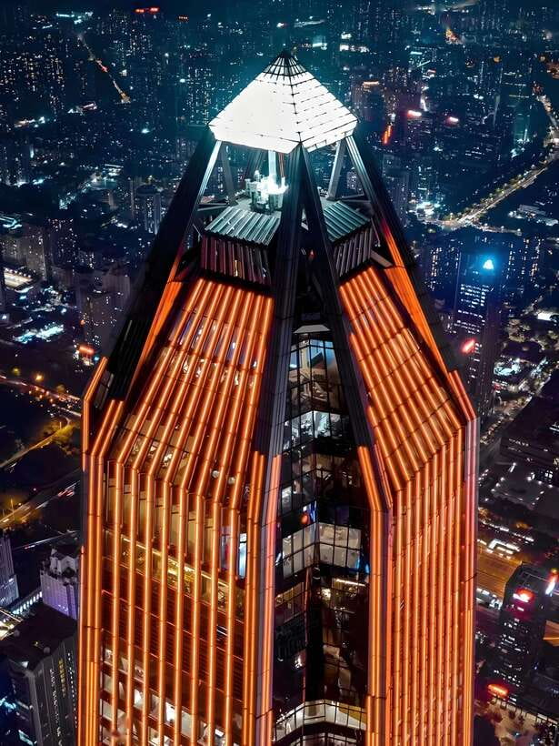 ShenZhen: Tallest Building with Luxury Meal on Highest Floor - Two hours, used well