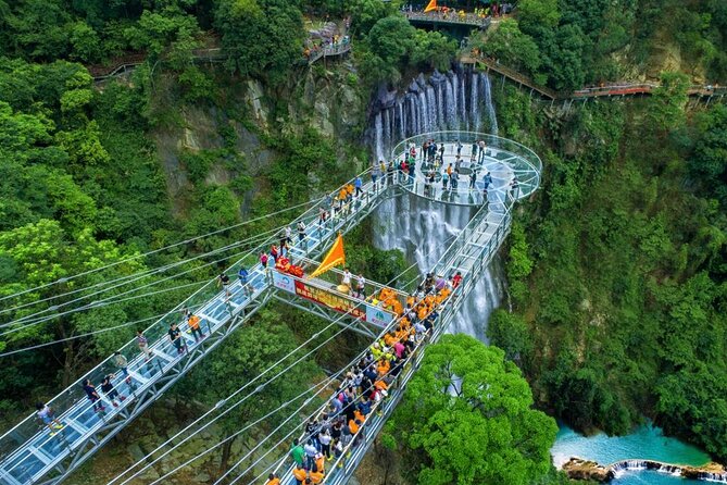 Skywalk Glass Bridge and Waterfall Ravine Half Day Private Tour - Choosing a guide and setting your pace