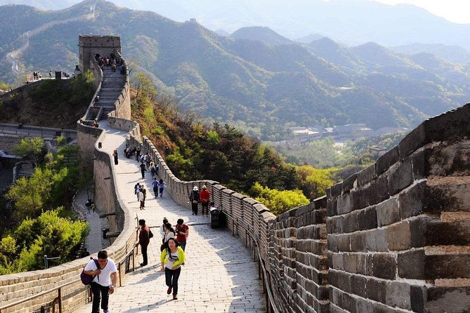 Small-Group Day Tour: Great Wall And Ming tomb - The jade gallery and included Chinese lunch