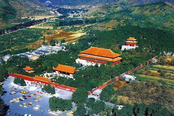 Small Group Mutianyu Great Wall and Ming Tombs Tour with Cable Car and Lunch - Starting early from Beijing