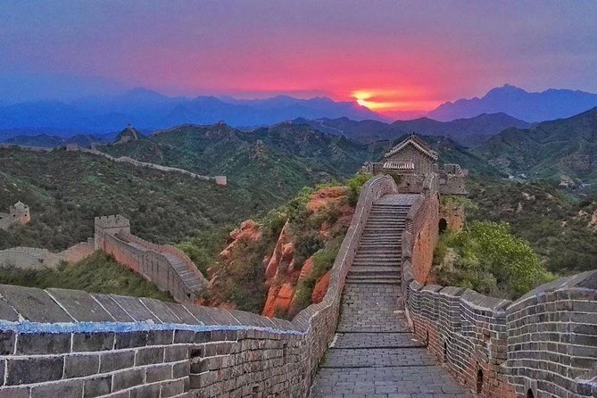 Sunset Private Tour at Jinshanling Great Wall - Reaching the wall from the parking area
