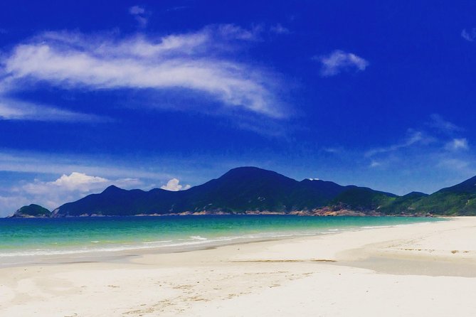 The Dragon's Back Hiking Tour, Hong Kong - Meeting in Shau Kei Wan at 10am