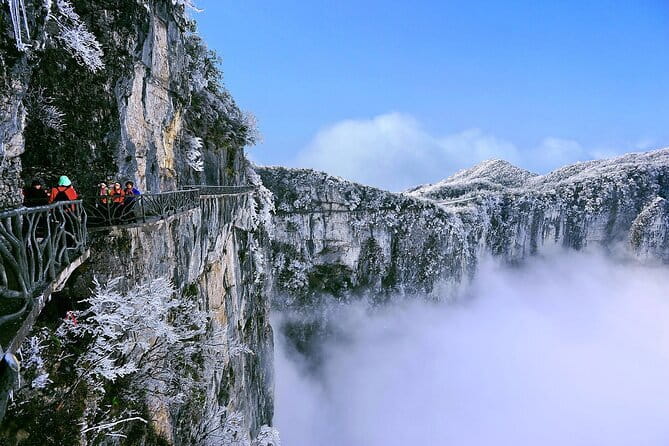 Top Zhangjiajie Mini Group Tour: Glass Bridge & Tianmen Mountain - Why this combination works so well
