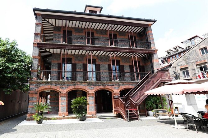 Tour of Jewish Shanghai led by a Jewish History Expert - Key points to know before you book