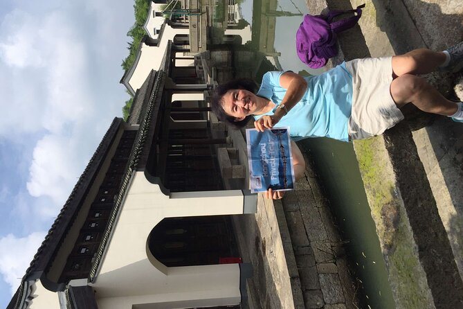 Wuzhen Water Town Delight Tour With Riverside Lunch Experience - What the $151 price really buys