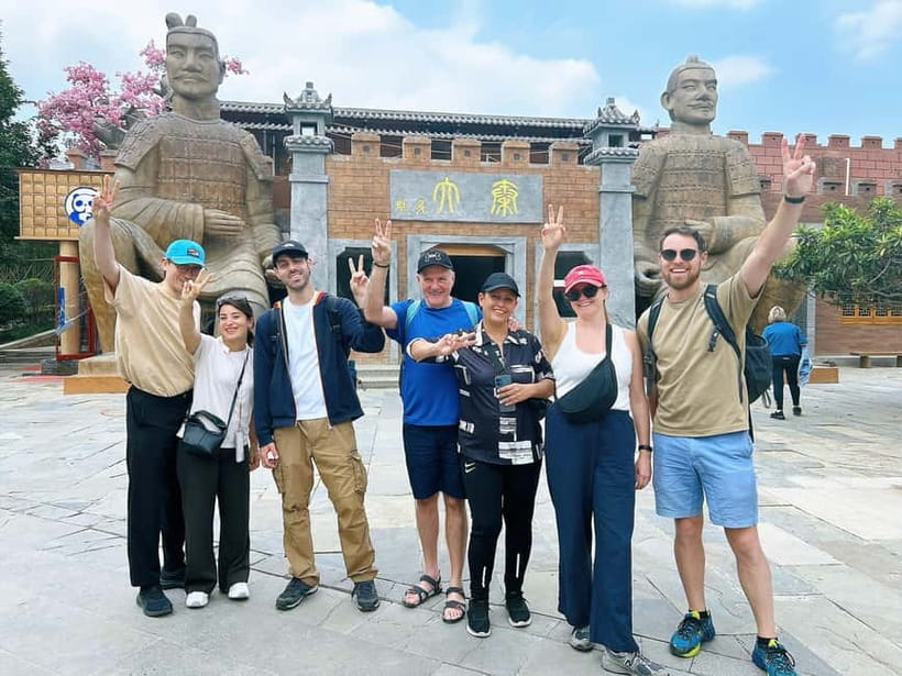 Xi'an: Exclusive Terracotta Army Tour & Local Family Lunch - Timing, crowds, and the pace of the day
