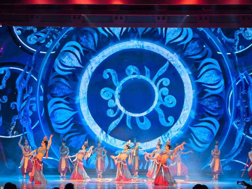 Xi'An: Tang Dynasty Show Ticket w/ Transfer or Dinner - What the Tang Dynasty show is really like