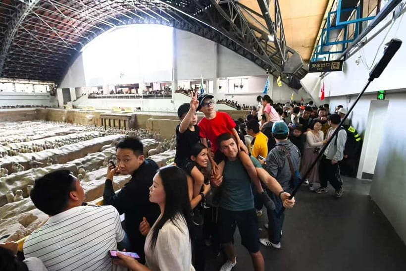 Xi'an:Terracotta Army Museum Walking Tour with Entry Tickets - Why the Terracotta Army deserves a half-day