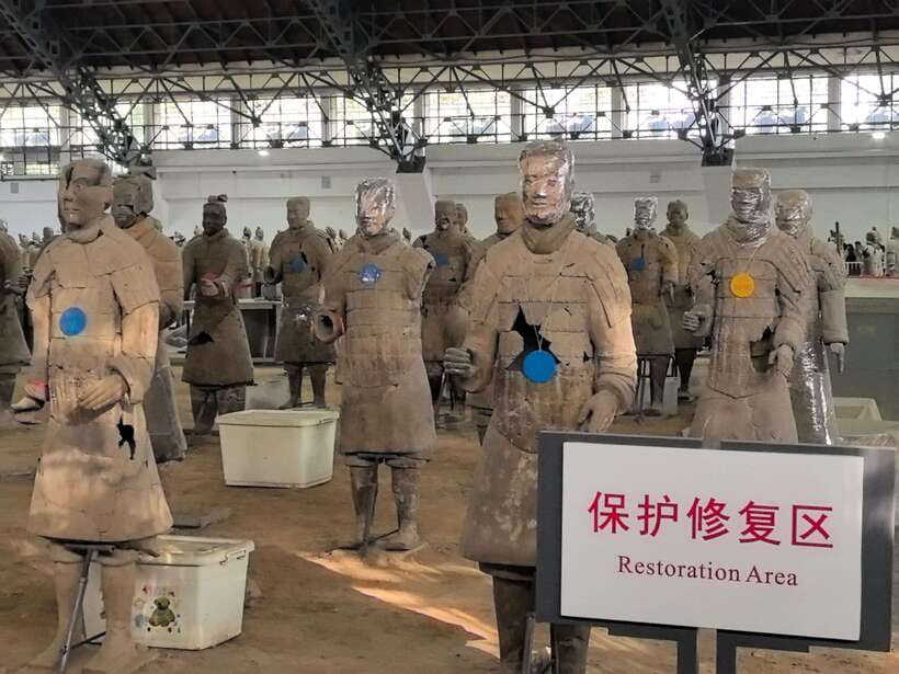 Xi'an: Top 3 Highlights All Inclusive Private Day Tour - The private guide makes the difference