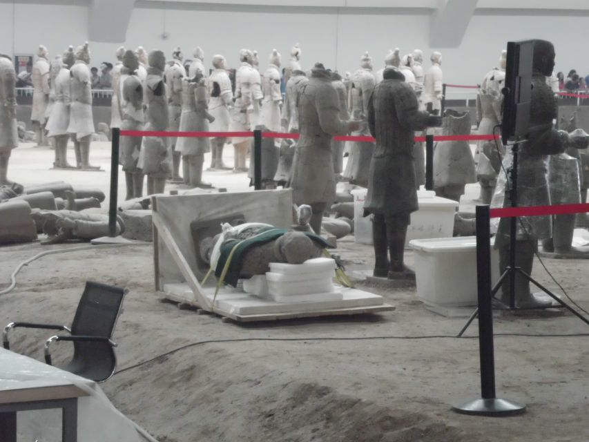 Xian: Terracotta Army Ticket & Guided Bus Tour with Options - Why the Terracotta Army deserves half a day