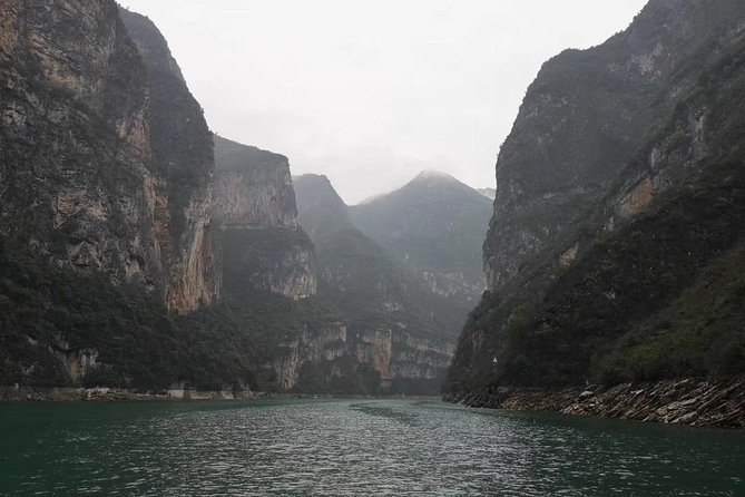Yangtze River Cruise from Chongqing to Yichang Downstream in 4 Days 3 Nights - Schedule changes and optional extras
