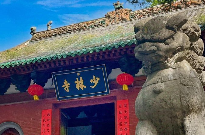Zhengzhou Private Day Tour to Shaolin Temple and Longmen Grottoes - Is $175 per person a fair price?